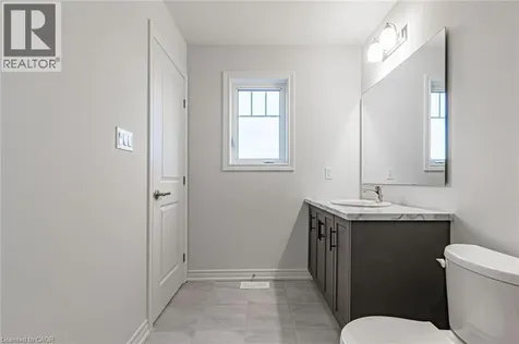 22 Oakdale Avenue St. Catharines ON L2P 2B4