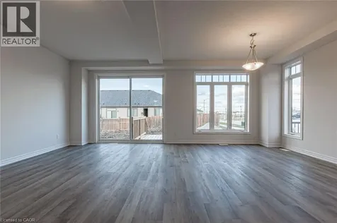 22 Oakdale Avenue St. Catharines ON L2P 2B4