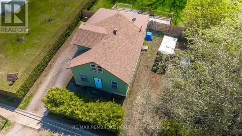 1008 Bronx Street Pembroke ON K8A 6G5
