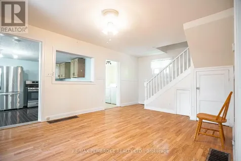 1008 Bronx Street Pembroke ON K8A 6G5