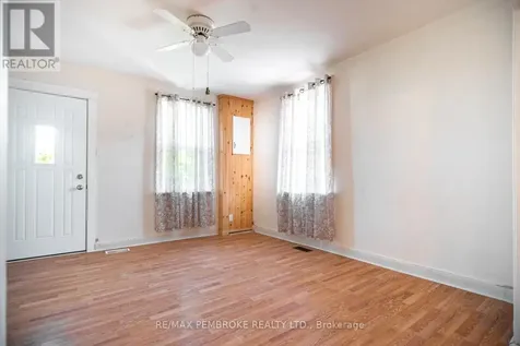 1008 Bronx Street Pembroke ON K8A 6G5
