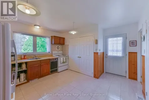 835 Kimberly Drive Selwyn ON K0L 1T0