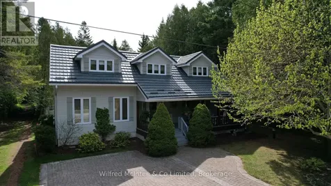 925 King Edward Avenue South Bruce Peninsula ON N0H 2G0