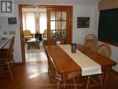 925 King Edward Avenue South Bruce Peninsula ON N0H 2G0