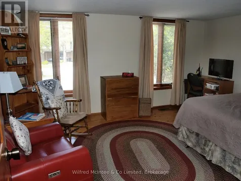 925 King Edward Avenue South Bruce Peninsula ON N0H 2G0