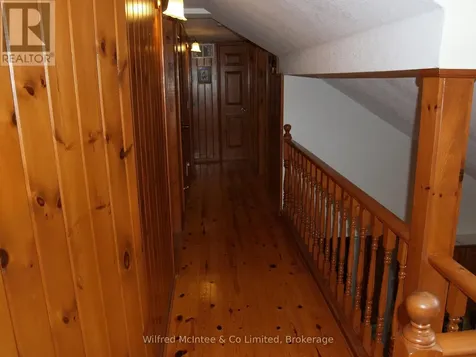 925 King Edward Avenue South Bruce Peninsula ON N0H 2G0