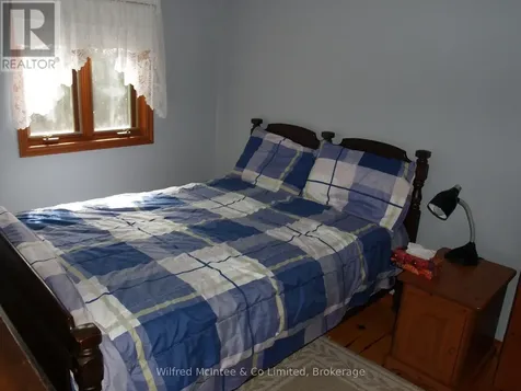 925 King Edward Avenue South Bruce Peninsula ON N0H 2G0