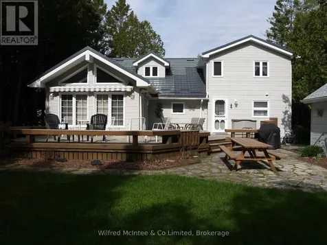 925 King Edward Avenue South Bruce Peninsula ON N0H 2G0