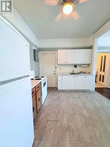 33 King Street West Brockville ON K6V 3P7