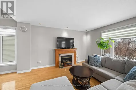 6A Rosetta Avenue Ottawa ON K2G 6T5