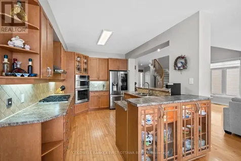 6A Rosetta Avenue Ottawa ON K2G 6T5
