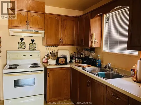 89 Bruinsma Avenue Wallaceburg ON N8A 5C5