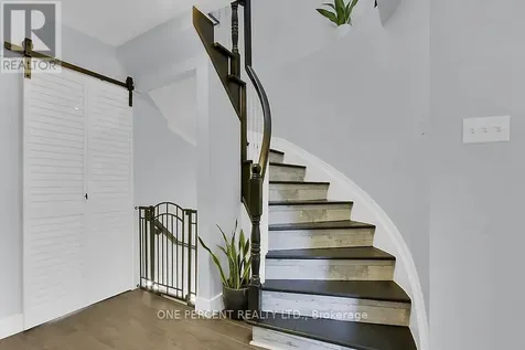 166 Beatrice Drive Ottawa ON K2J 4N9