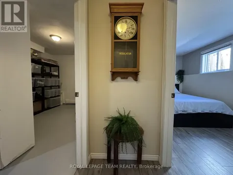 21 Woodvale Green Ottawa ON K2G 4H3