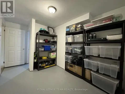 21 Woodvale Green Ottawa ON K2G 4H3