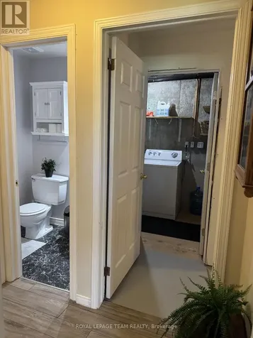 21 Woodvale Green Ottawa ON K2G 4H3
