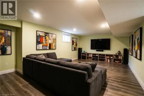 104 Thames Springs Crescent Thamesford ON N0M 2M0
