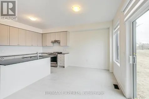 11 Union Boulevard Wasaga Beach ON L9Z 0M6
