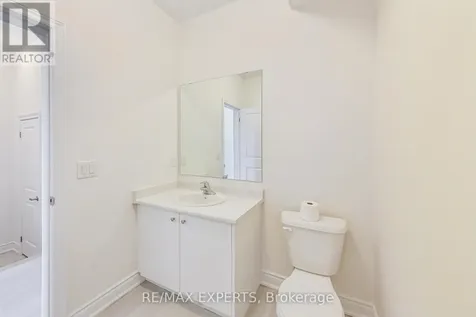 11 Union Boulevard Wasaga Beach ON L9Z 0M6