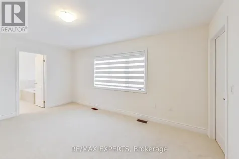 11 Union Boulevard Wasaga Beach ON L9Z 0M6