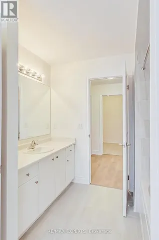 11 Union Boulevard Wasaga Beach ON L9Z 0M6