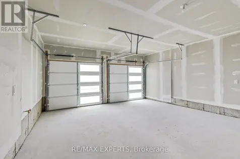 11 Union Boulevard Wasaga Beach ON L9Z 0M6