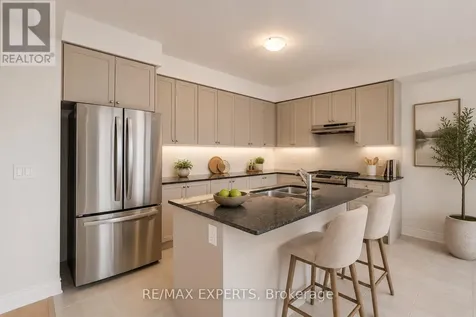 11 Union Boulevard Wasaga Beach ON L9Z 0M6