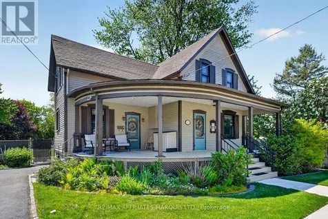 127 Lawrence Avenue Cornwall ON K6H 4H4