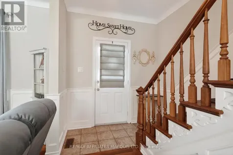 127 Lawrence Avenue Cornwall ON K6H 4H4