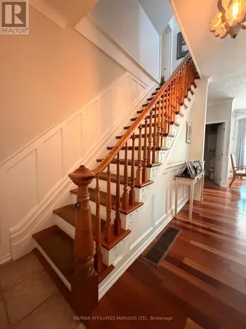 127 Lawrence Avenue Cornwall ON K6H 4H4