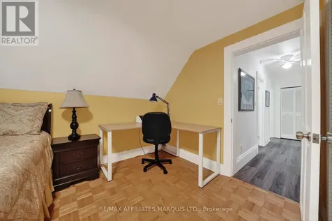 127 Lawrence Avenue Cornwall ON K6H 4H4