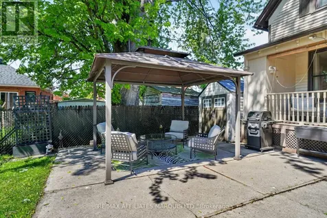 127 Lawrence Avenue Cornwall ON K6H 4H4