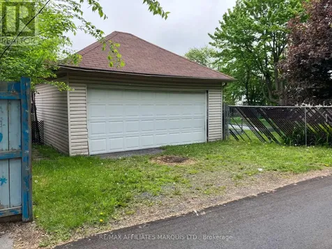 127 Lawrence Avenue Cornwall ON K6H 4H4