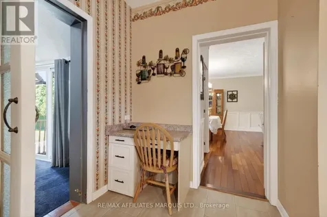 127 Lawrence Avenue Cornwall ON K6H 4H4