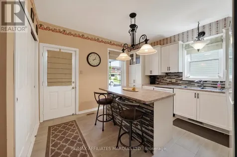 127 Lawrence Avenue Cornwall ON K6H 4H4