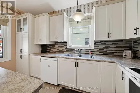 127 Lawrence Avenue Cornwall ON K6H 4H4
