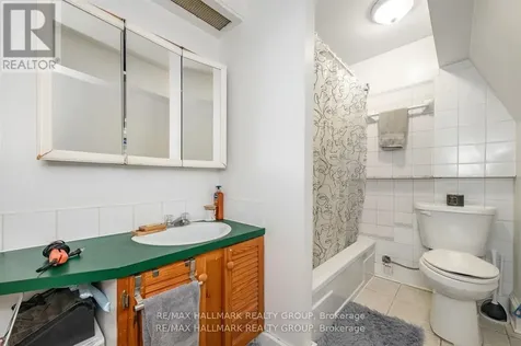 121 Osgoode Street Ottawa ON K1N 6S5