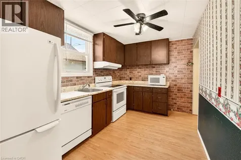 6441 Monroe Street Niagara Falls ON L2G 2G9