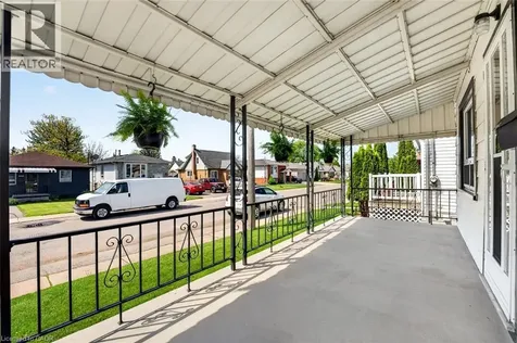 6441 Monroe Street Niagara Falls ON L2G 2G9
