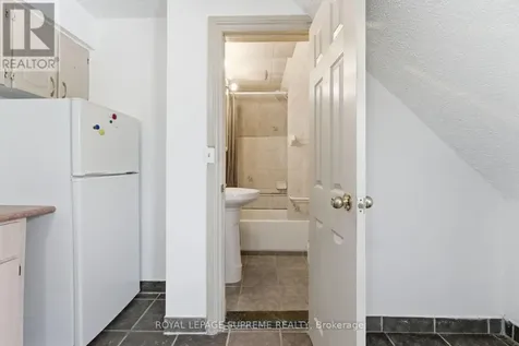 20 Maynard Avenue Toronto (south Parkdale) ON M6K 2Z9