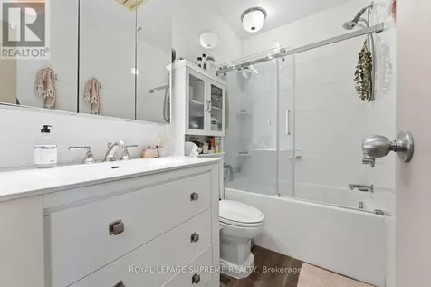 20 Maynard Avenue Toronto (south Parkdale) ON M6K 2Z9