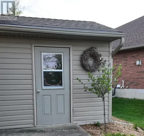 114 13th Avenue Hanover ON N4N 3V1