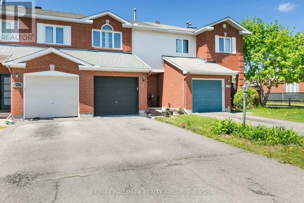 290 Stoneway Drive Ottawa ON K2G 6B8