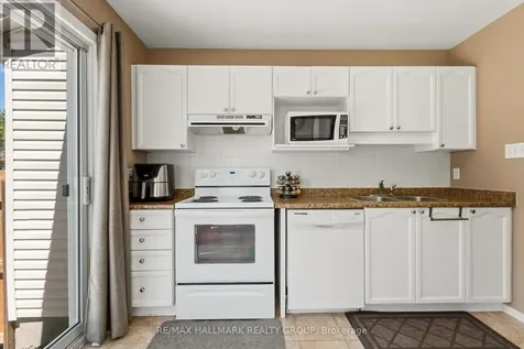 290 Stoneway Drive Ottawa ON K2G 6B8