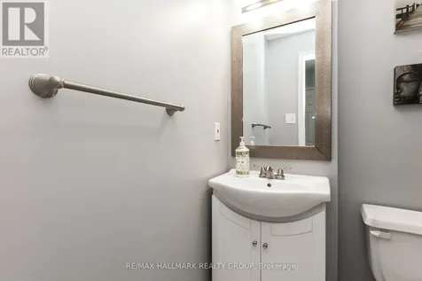 290 Stoneway Drive Ottawa ON K2G 6B8
