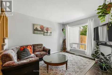 290 Stoneway Drive Ottawa ON K2G 6B8