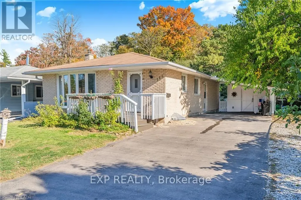 146 Appalachian Crescent Kitchener ON N2E 1A4