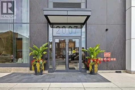 2007 James Street Burlington ON L7R 0G7