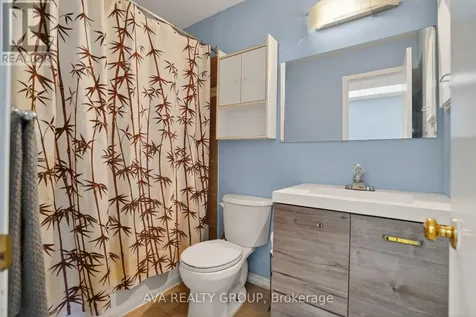 27 Danaher Drive Ottawa ON K2J 3Y5