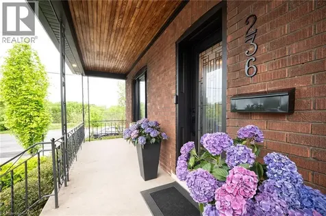 236 Macaulay Street East Hamilton ON L8L 3X8
